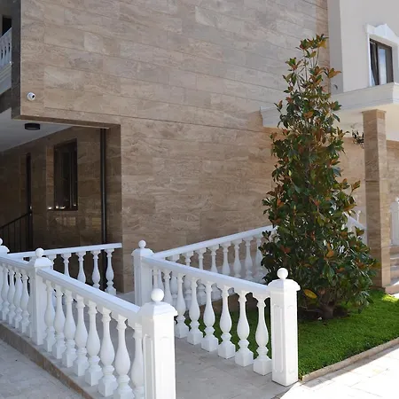 Hotel Kokiche Vip *